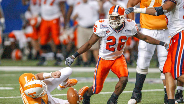 Clemson vs Tennessee: Preview and Prediction
